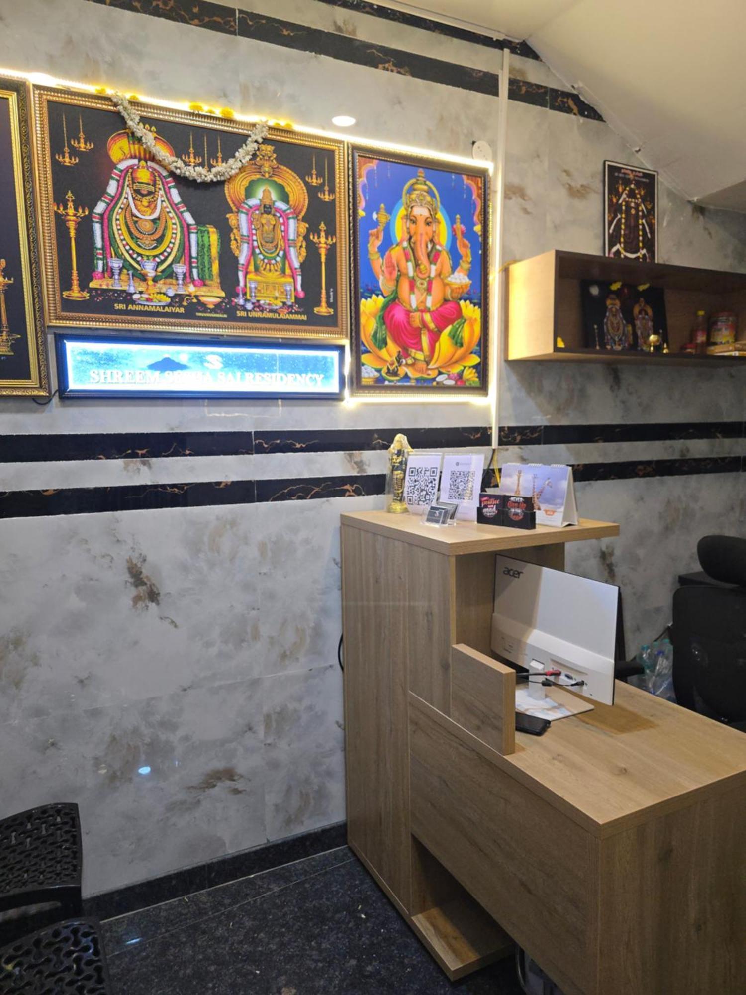 Hotel Shreem Sesha Sai Residency Tiruvannāmalai Exterior foto