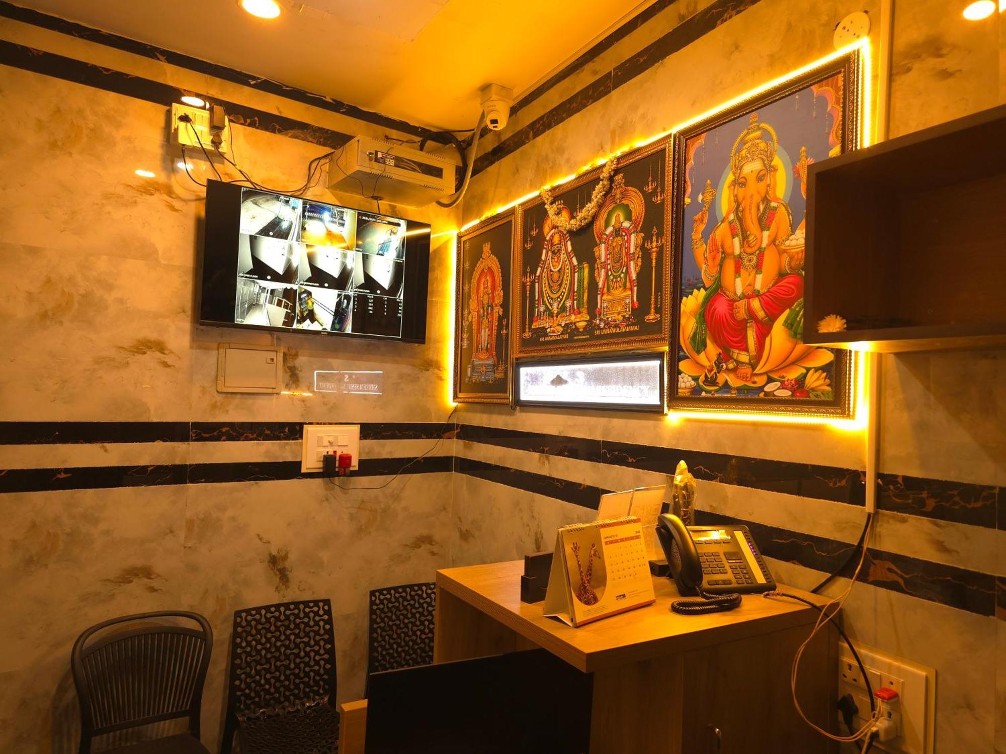 Hotel Shreem Sesha Sai Residency Tiruvannāmalai Exterior foto
